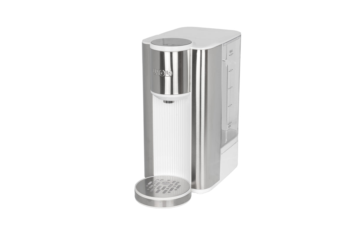 Der Unold Express Heißwasserbereiter Ava ist ein moderner, silber-weißer Tisch-Wasserspender mit vertikalem Design, einer Tropfschale am Boden und einer seitlichen Wasserstandsanzeige.